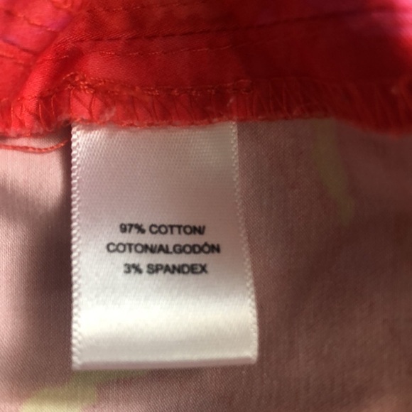 Loft Bright Floral Print Petite Shorts 4P - Picture 8 of 9